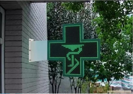 P16 P20 Pixéis 3D LED Farmácia Cross Display Sign com RS232 RF Comunicação de Controle