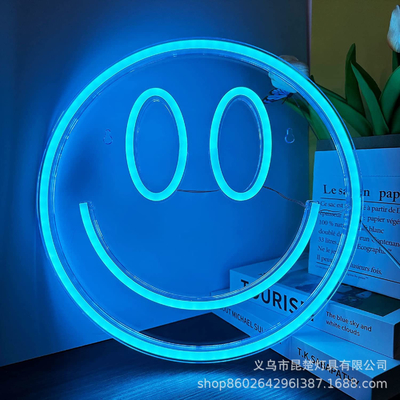 5V Voltage LED Smiley Face Sign Decoração de parede personalizada para meninas Preppy Decoração de quarto