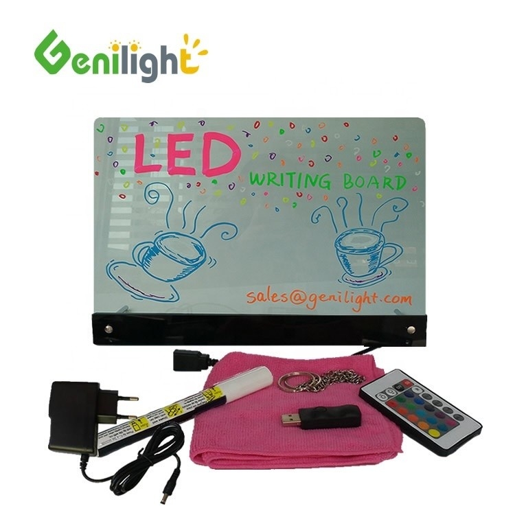 DIY Full Color Iluminado Fluorescente LED Marker Board com Ângulo de Visão Ajustável H / V
