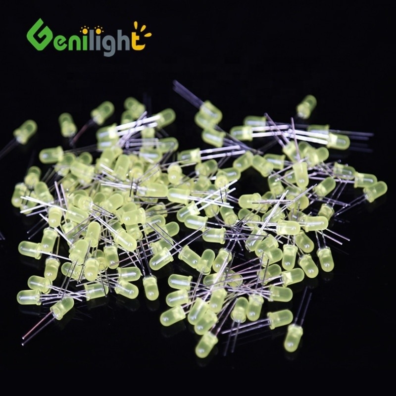 5mm Candelabro Amarelo Flickering Light Diodes Luz LED brilhante com Max. corrente inversa 50uA